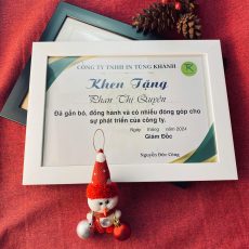 Bằng Khen, Giấy Khen Đẹp, Thiết Kế & Gia Công Chuyên Nghiệp